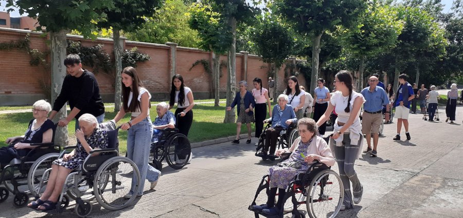 VERANO DE RECUERDOS Y SONRISAS EN CASA DE BENEFICENCIA